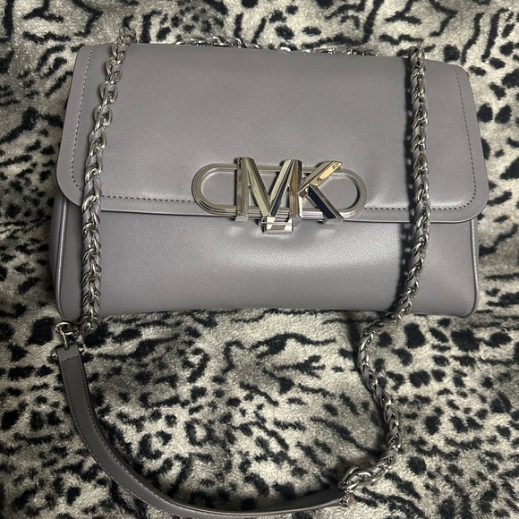 Brand new grey/purple XL Micheal Kors bag BNWT - Picture 6 of 10